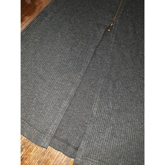 Size 8 Joseph Ribkoff Creations Sport Grey Zip Ribbed Knit Maxi Skirt with Slit - Picture 3 of 4